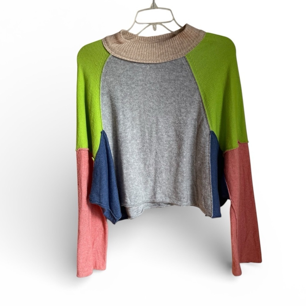 Storia color-block soft loose sweater size Small